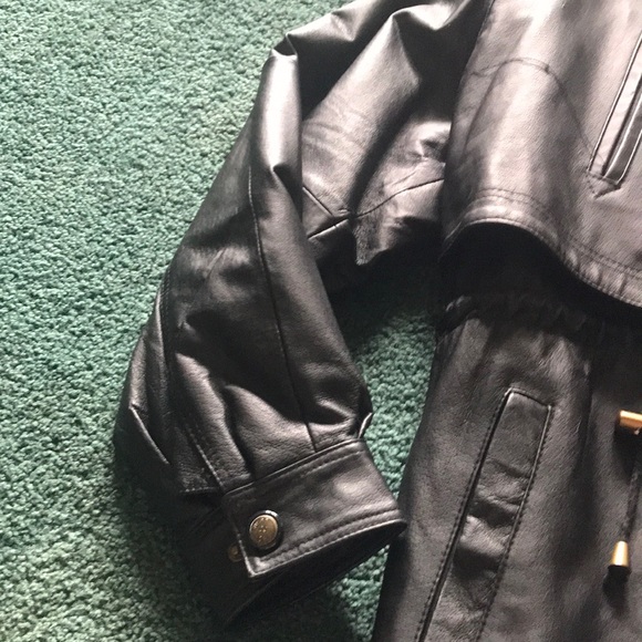 Leather Jacket - Picture 4 of 8